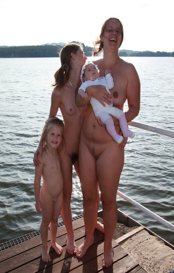 Mother and daughter nudist of a photo | Russianbare