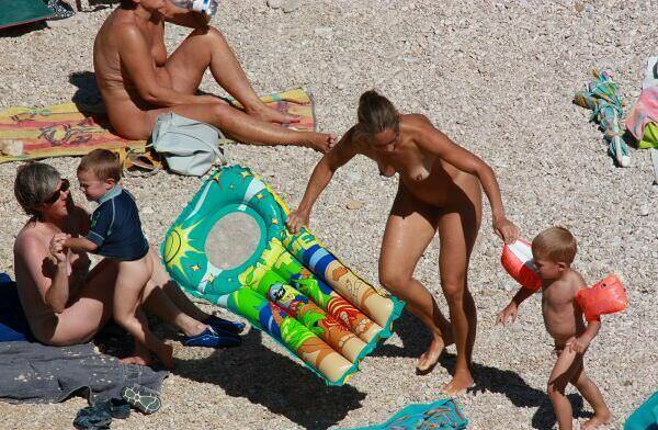 To look beautiful photos of bare rest of nudists | Russianbare