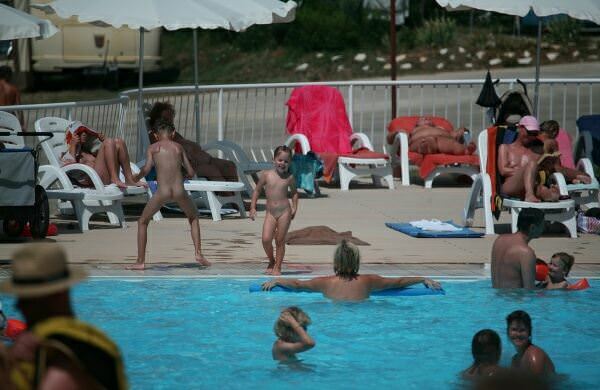 Purenudism - nudists of America in the pool | Russianbare