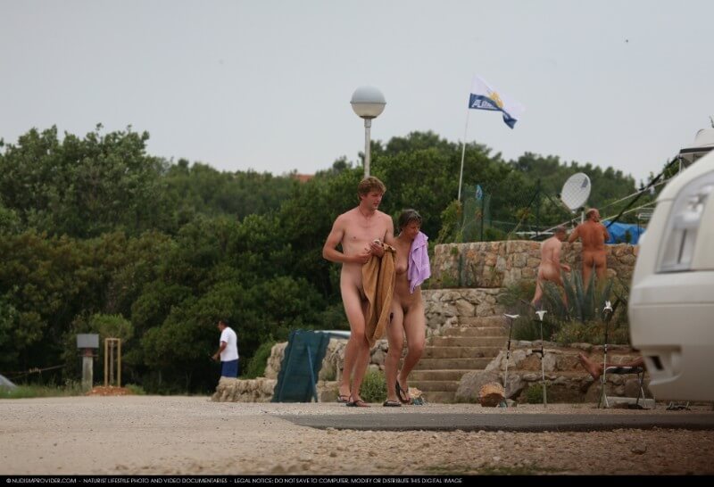 Nudism Family Indian Summer Painting photo gallery - The True Golden Age of Naturism