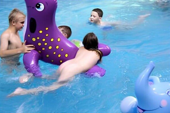 Indoor Waterside Day photo gallery - Simplicity is an important part of naturists lives
