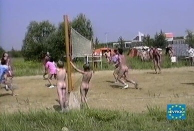 EVFKK - Miss Volleyball - The underlying principle of nudism and naturism is the value of harmony and balance