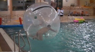 Indoor Water Runners # 2 - Nudism teaches you to appreciate the present