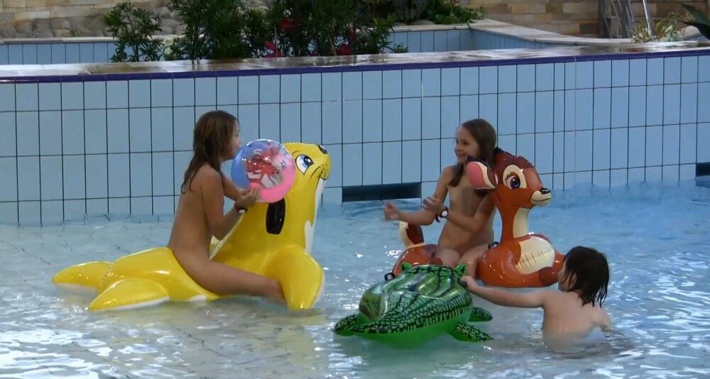 Aqua Extravaganza 1 Full HD - Naturism Is Not a Sect