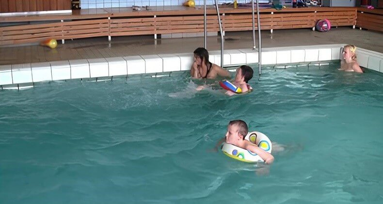 Swimming center club Full HD - Ordinary people as naturists