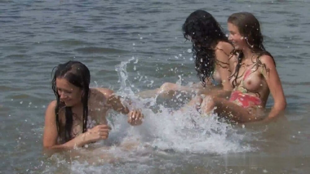 Body Art At Nudist Beach - Naturism and nudism value openness and sincerity