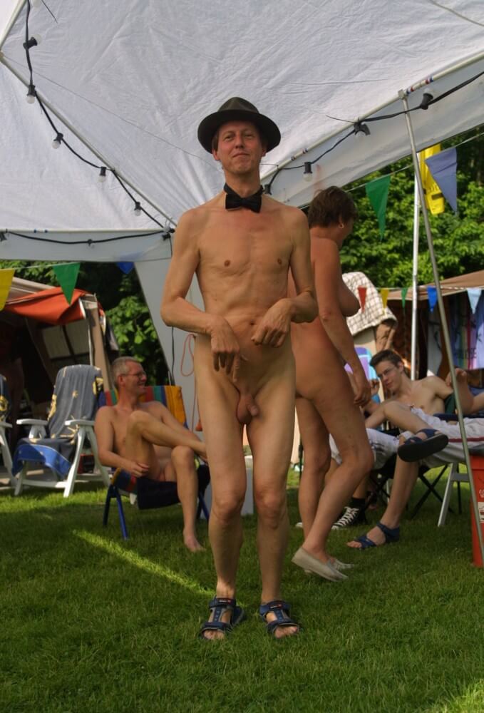 Holland Show and Relaxation - A nudist values trust and honesty between people