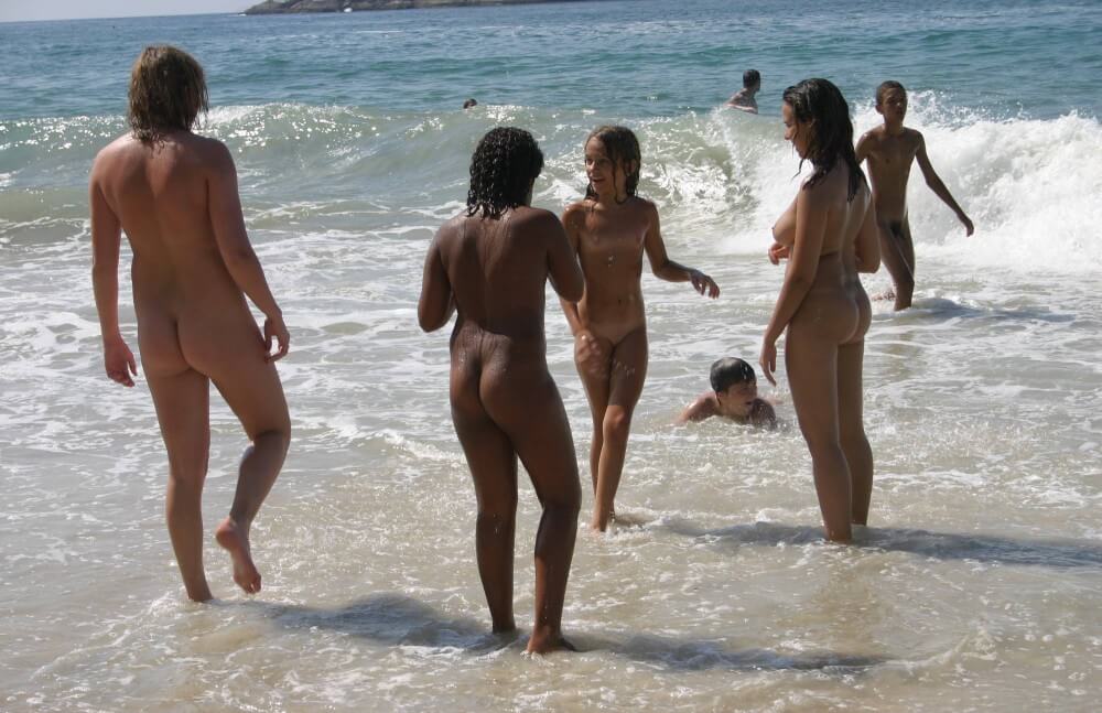 Brazils Water Refreshing pics - Nudity promotes inner harmony and peace of mind