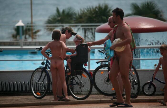 Freedom on two wheels: how cycling and hiking enrich the lives of nudists - Nudism and naturism are a philosophy of life and a culture of interaction