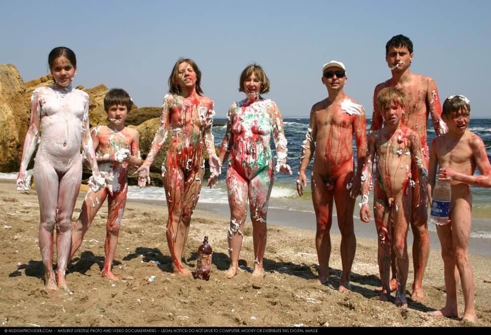 Naturism photo gallery # 58 - Overcoming inhibitions is one of the goals of nudism