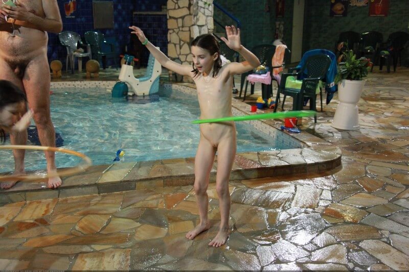 Naturist club games pool photos - Family naturism in the modern world