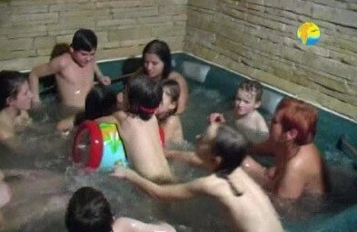 Naturist Freedom: The Horal Whirlpool - Nudism means fewer complexes