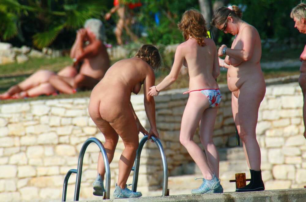 Ula FKK Exploration Family pics - Promoting nudism to the masses