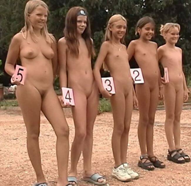 The White Castle Pageant Full HD video - Nudism helps overcome shyness and insecurities