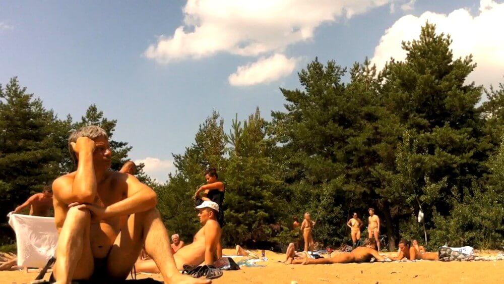 Nudist camping in the forest video HD - Boundaries disappear in the world of naturism and nudism